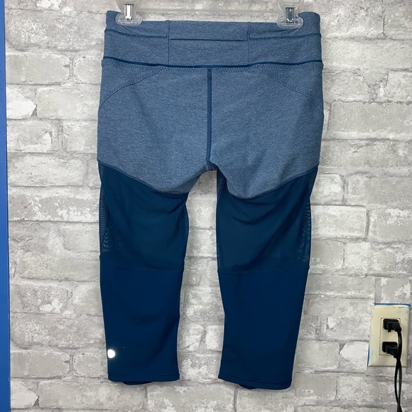 lululemon athletica Pants - Lululemon Crop /Mesh Leggings